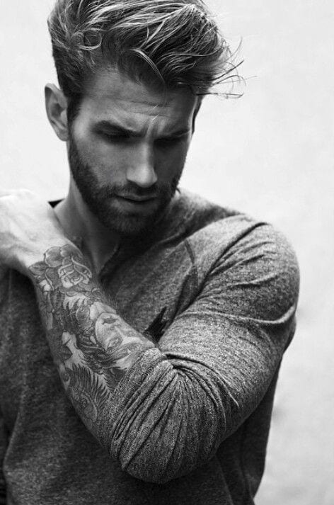 10 Stylishly Rugged Messy Men's Hairstyles - The Modest Man