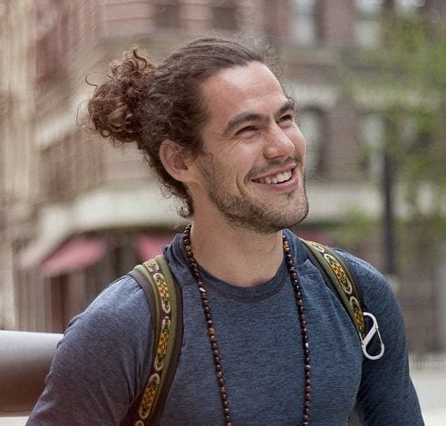 Curly-Man-Bun - Mens Hairstyle 2020